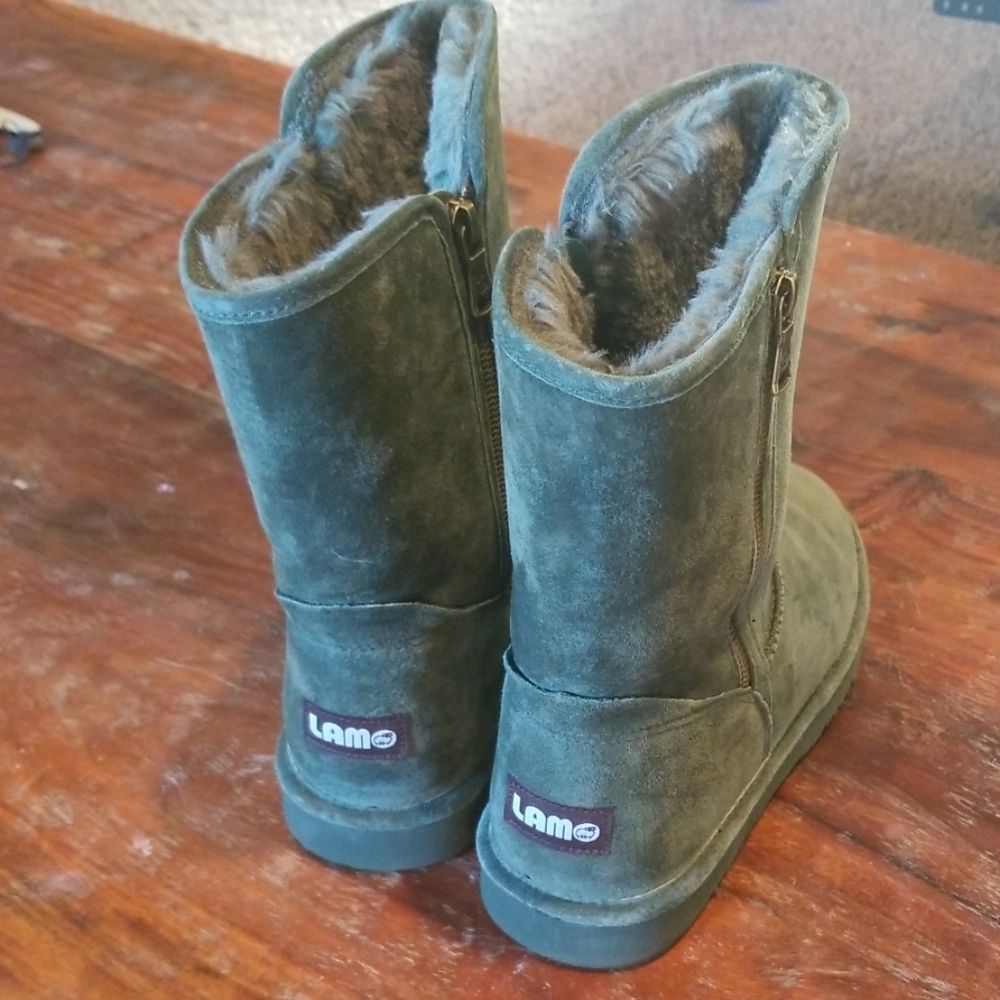 Lamo boots